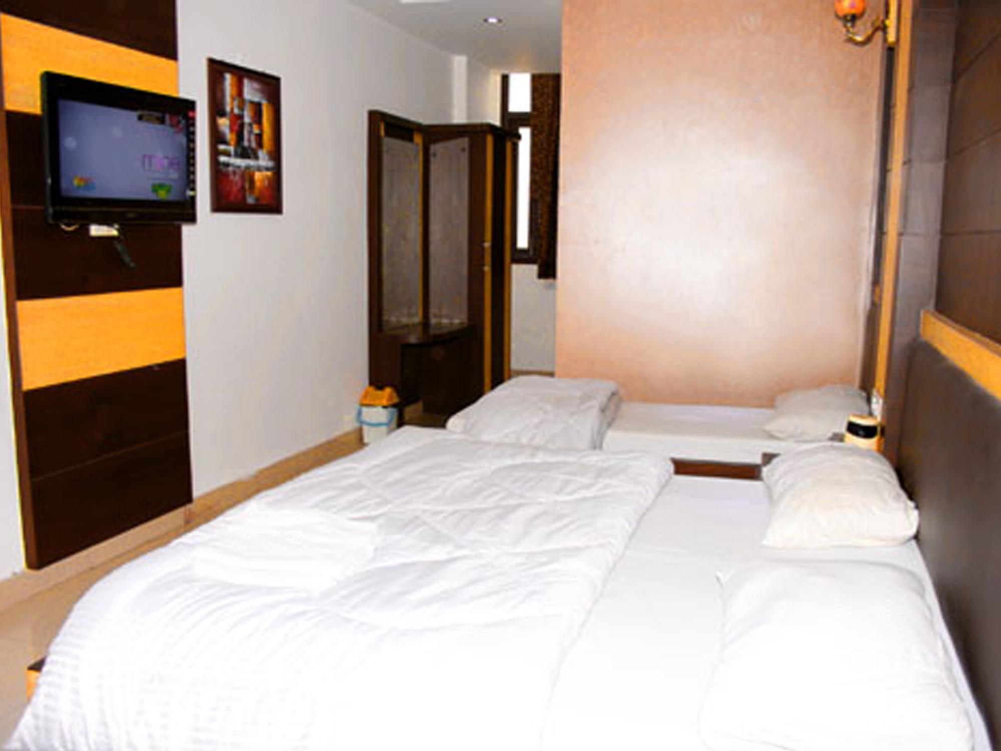Capital O 6408 Hotel Delhi Heart Νέο Δελχί Εξωτερικό φωτογραφία