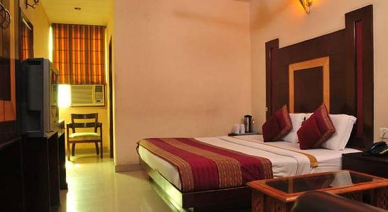Capital O 6408 Hotel Delhi Heart Νέο Δελχί Εξωτερικό φωτογραφία